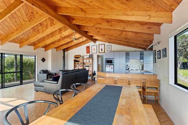 9 Moana Street Otaki Beach_4