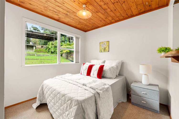 101 Daffodil Street Titirangi_13