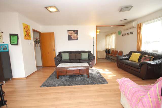 25 Trias road Totaravale_3