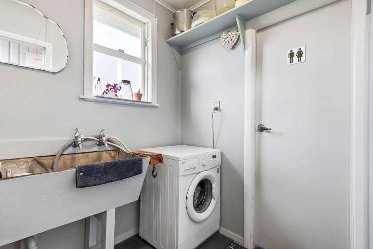 9 Mavis Place Beach Haven_11