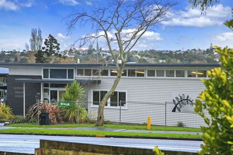 1/96 Chivalry Road Glenfield_22