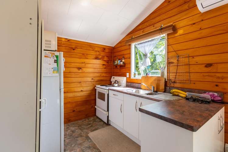 7 and 7a Grey Street Woodville_13