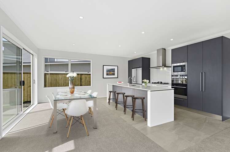 11 Symes Drive Red Beach_3