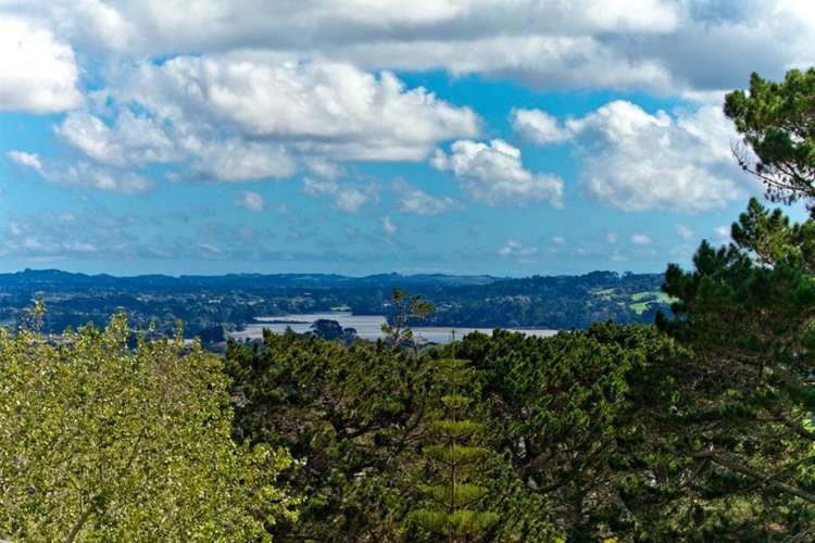 4 Bernard Magnus Lane Greenhithe_2