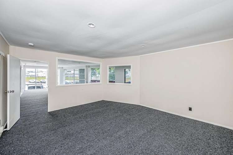 99 Station Road Penrose_4