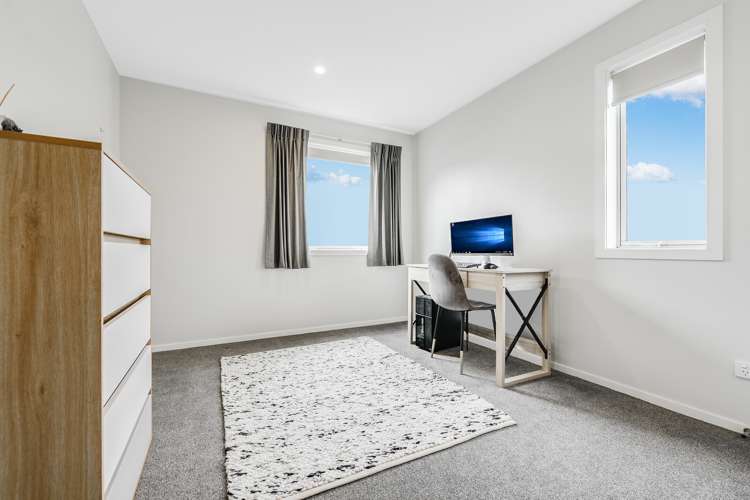 4/209 Tuhikaramea Road Dinsdale_6