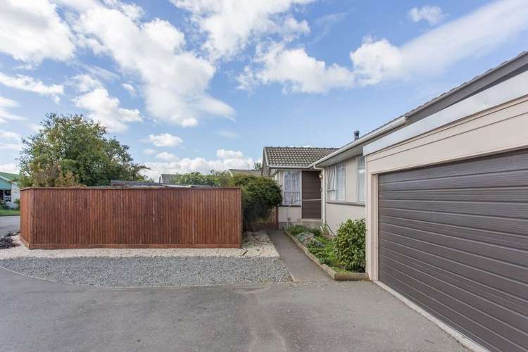 39b Oakley Crescent Hornby_19