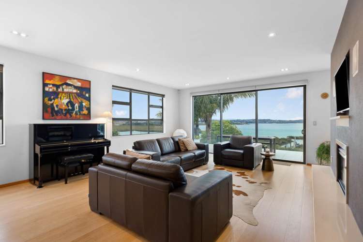 17 Courtneys West Harbour_7