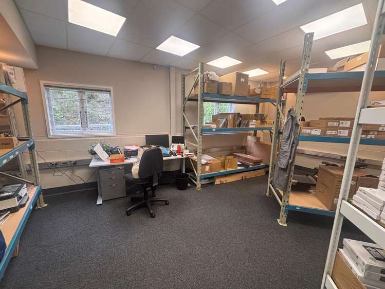 Unit 5a, 33 Kaiwharawhara Road Kaiwharawhara_2
