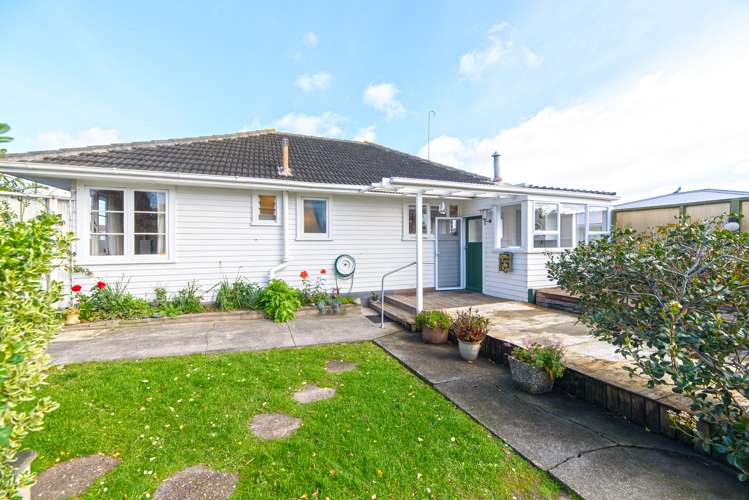 54 Amberley Avenue Te Atatu South_2