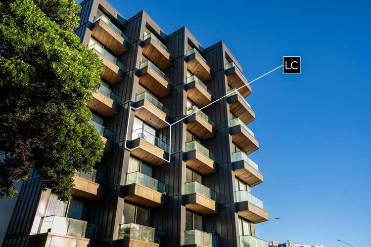 308/251 Victoria Street_2