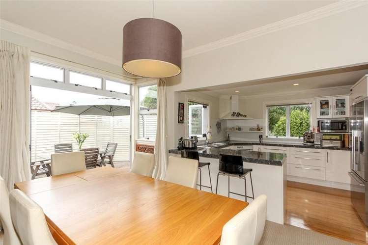 77 Brougham Street New Plymouth Central_3