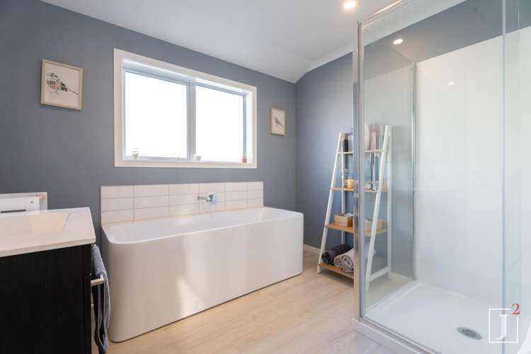 7 Yorkshire Close Whitby_13