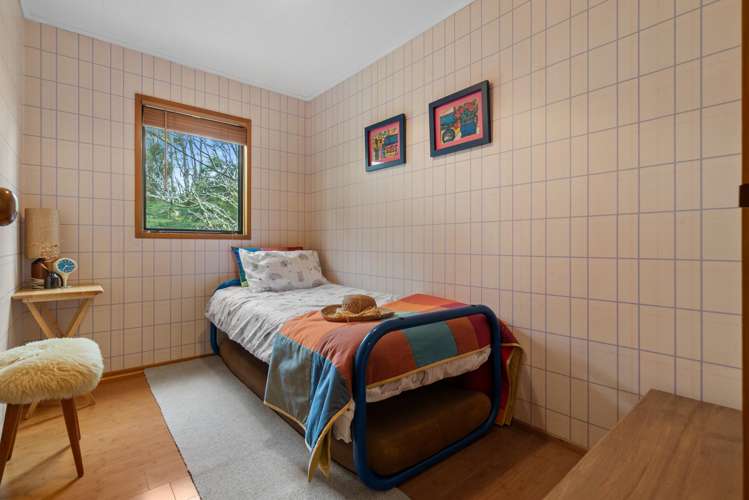 172 Howard Road Orere Point_12