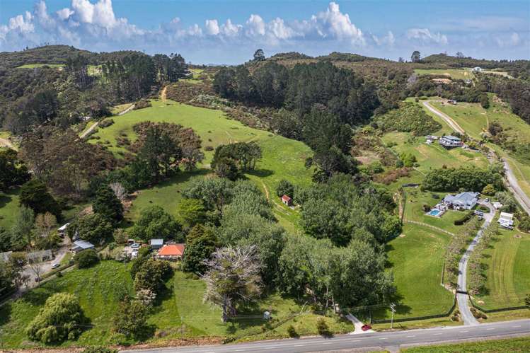 863 Weranui Road Wainui_18