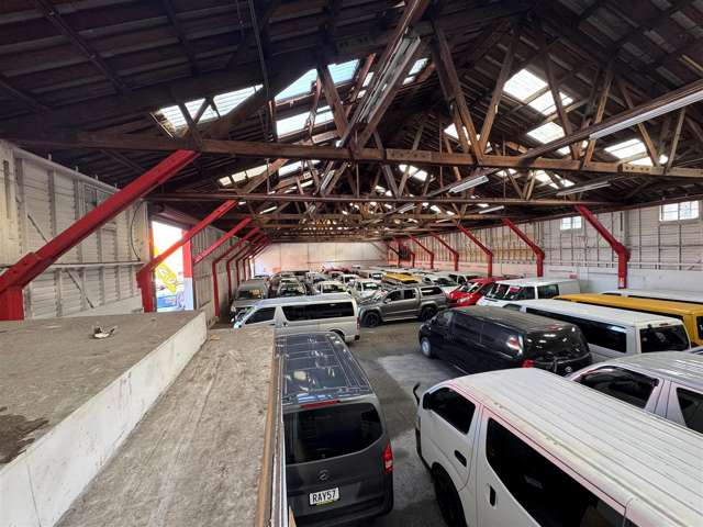 3/115 Gracefield Road Gracefield_4