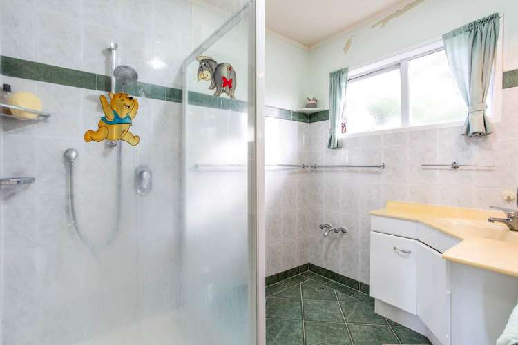 86 Glenvar Road Torbay_9