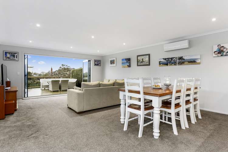 6 Ward Crescent Te Atatu Peninsula_2