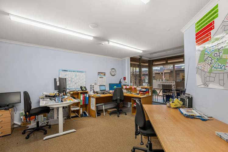 26 The Mall Cromwell_7