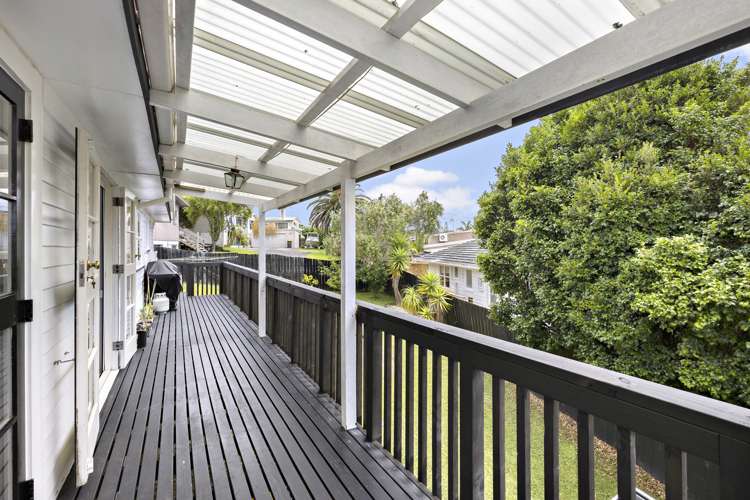 22a Sundown Avenue Manly_13