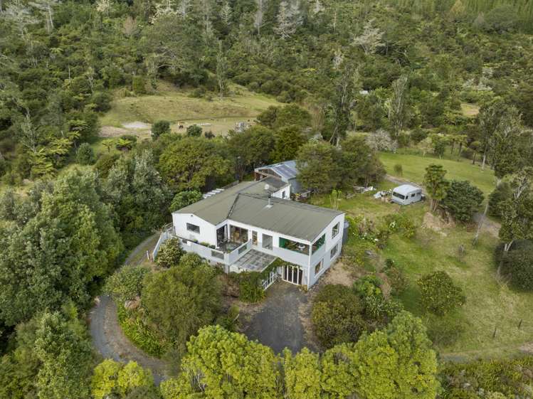 896a Hikuai Settlement Road Pauanui_34