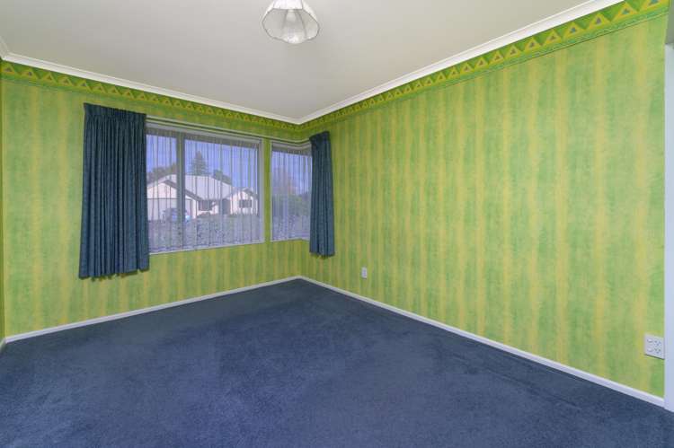 7 Ashdonleigh Grove Stoke_15