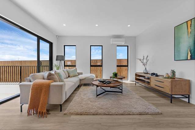 27 Korowhiti Road Clarks Beach_2