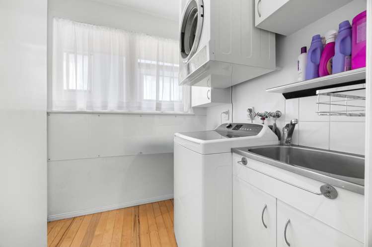 15 Glenside Avenue Pakuranga Heights_32