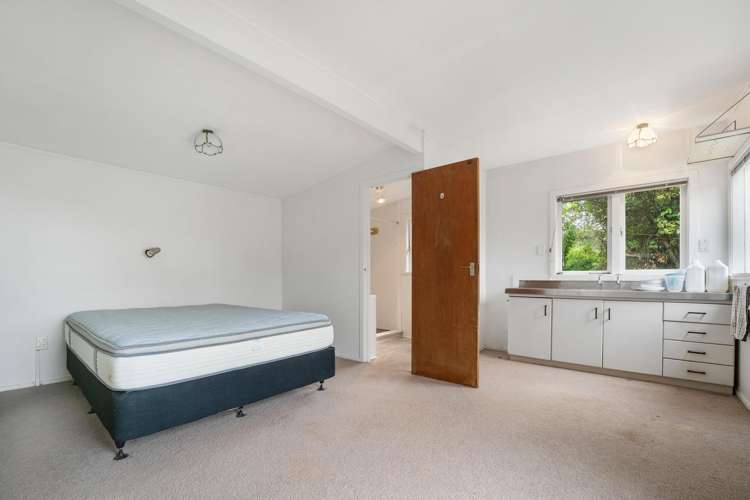 3 Foster Avenue Huia_21