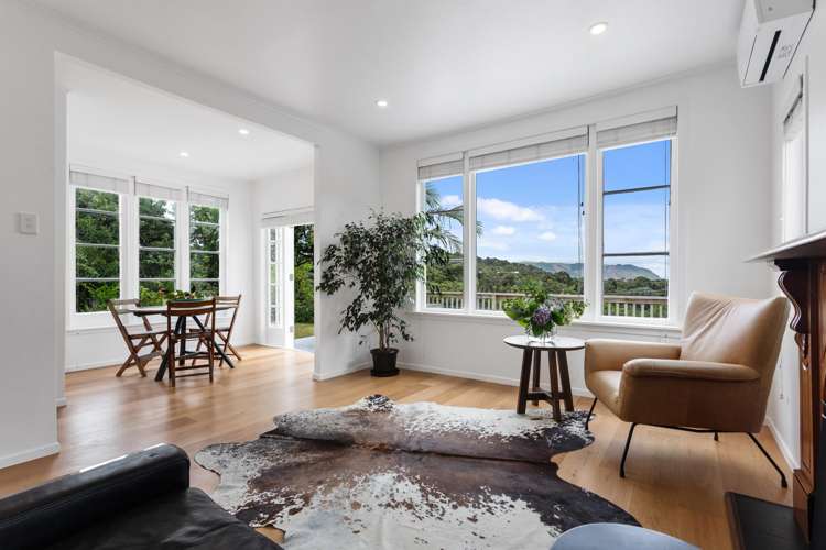 1125 Huia Road Huia_9