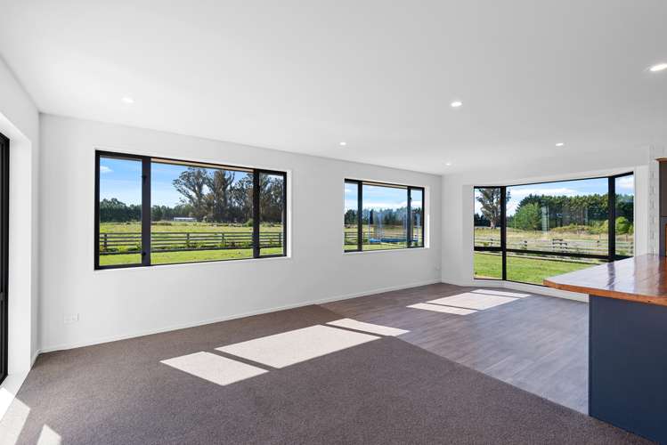 92 Bruces Road Sefton_7