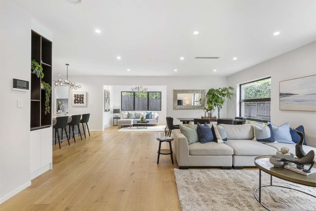 30B Waiatarua Road_2