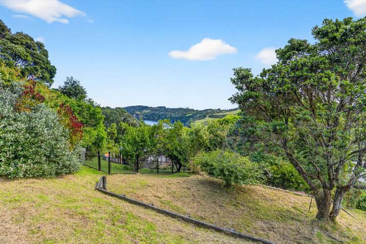 11 Hillside Crescent, Matheson Bay Leigh_26