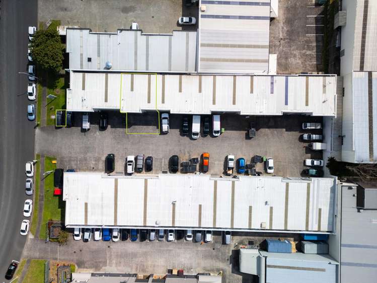 2 / 4 Kellow Place Wiri_7