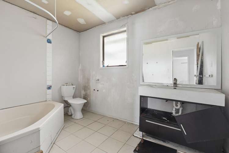 14 Mcgreal Place Clendon Park_5