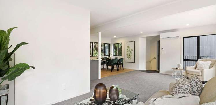 7/29A St Stephens Ave 1761_3