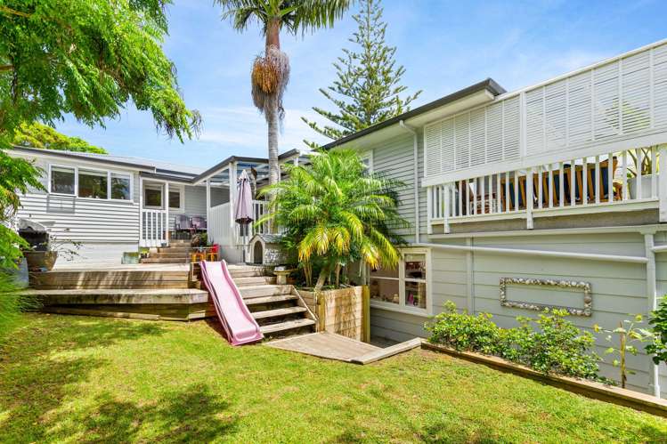 46 Renata Crescent Te Atatu Peninsula_0