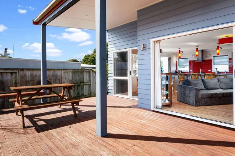 15a Roretana Drive Athenree_4