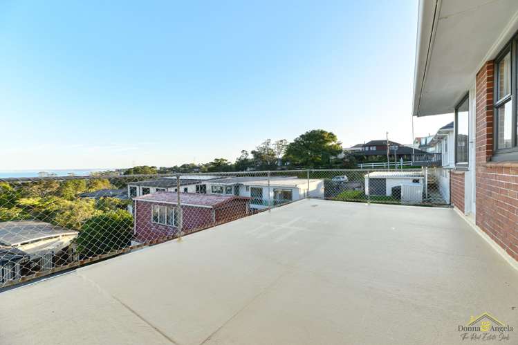 3 Gill Crescent Blockhouse Bay_11