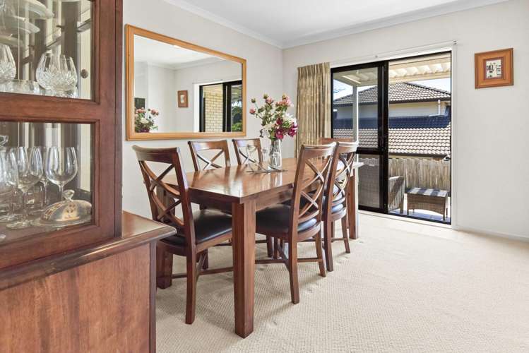 8 Jelas Road Red Beach_12