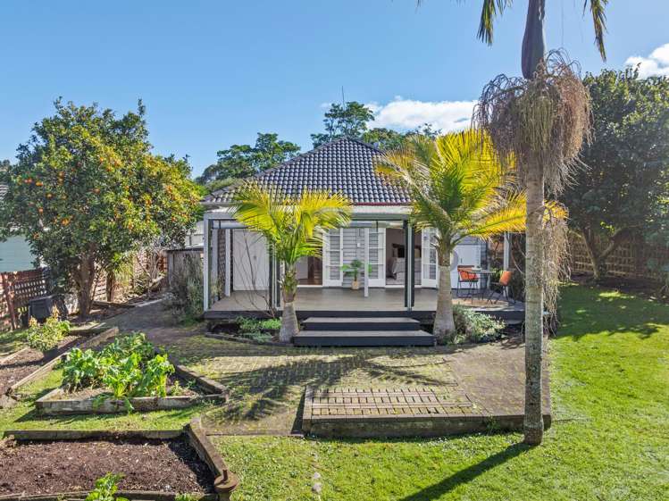 12 Weaver Street Whau Valley_21
