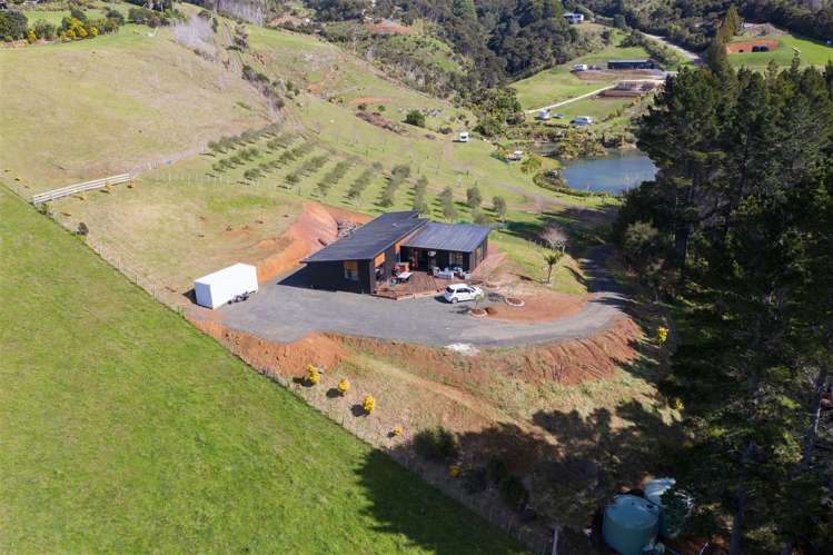 44 Spikes Way Whitianga_21