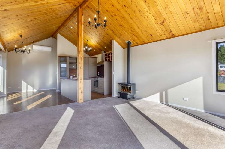 111 Kahotea Drive Motuoapa_9