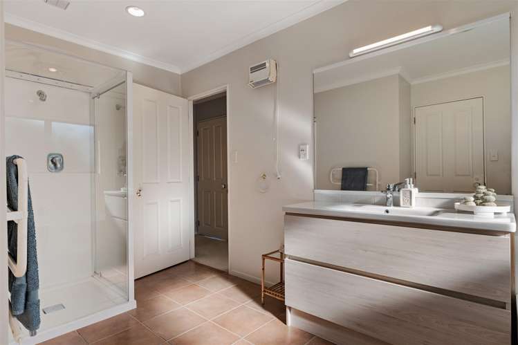 6 Oteki Park Drive Welcome Bay_16