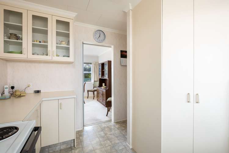 2/17 Whiteley Street Moturoa_15