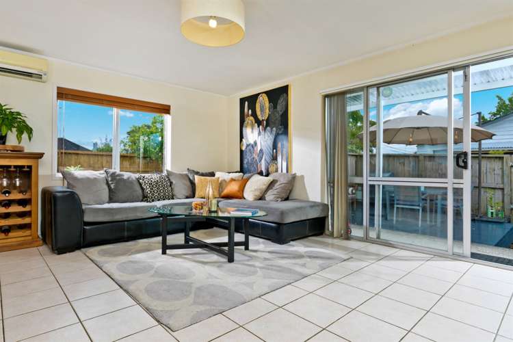 1/24 Woodglen Road Glen Eden_9