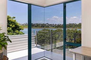 9 Bay Street_4