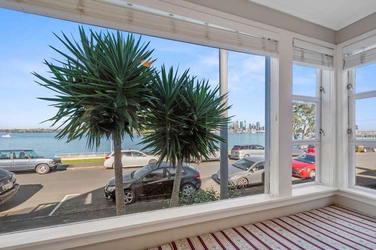 29 Queens Parade Devonport_25