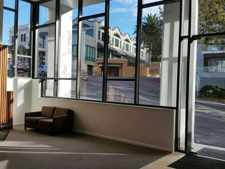 5 Howe Street 10015_7