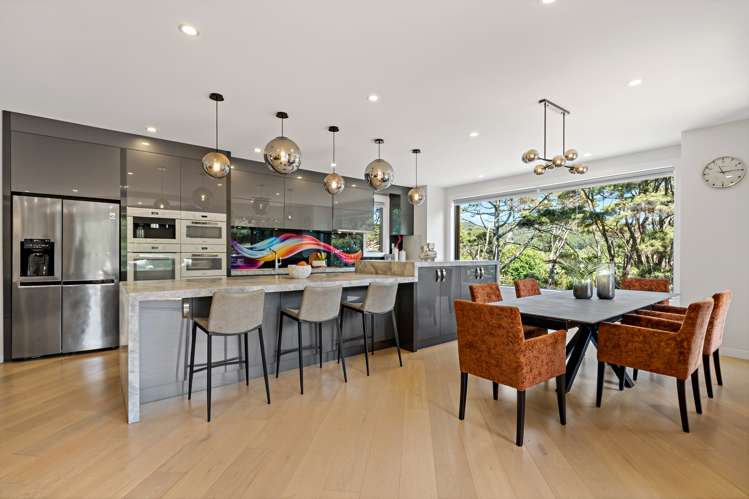 293B Titirangi Road Titirangi_12